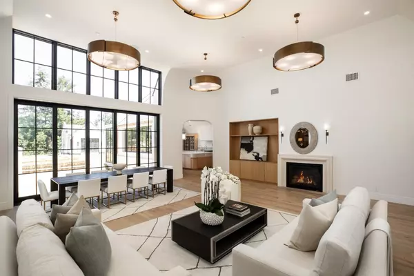Los Altos Hills, CA 94022,26321 Alexander PL