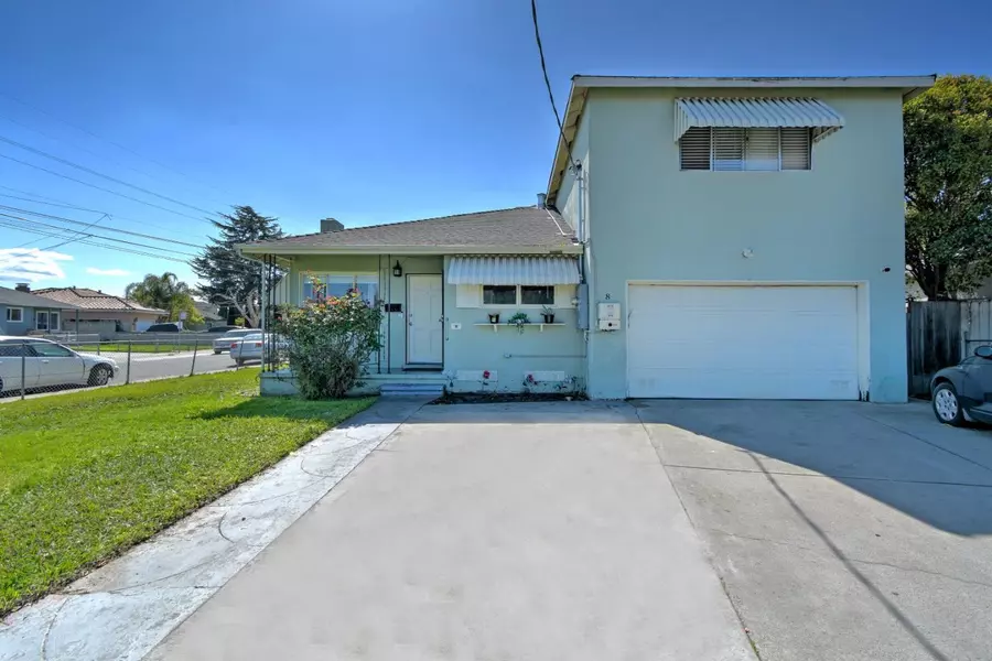 8 Daphne CT, East Palo Alto, CA 94303
