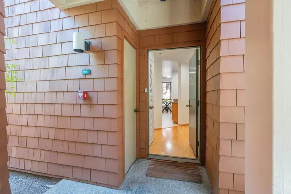 Palo Alto, CA 94306,4250 El Camino Real B120