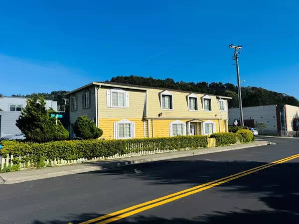 Pacifica, CA 94044,2259 Oceana BLVD