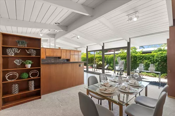 Palo Alto, CA 94303,3469 Thomas DR