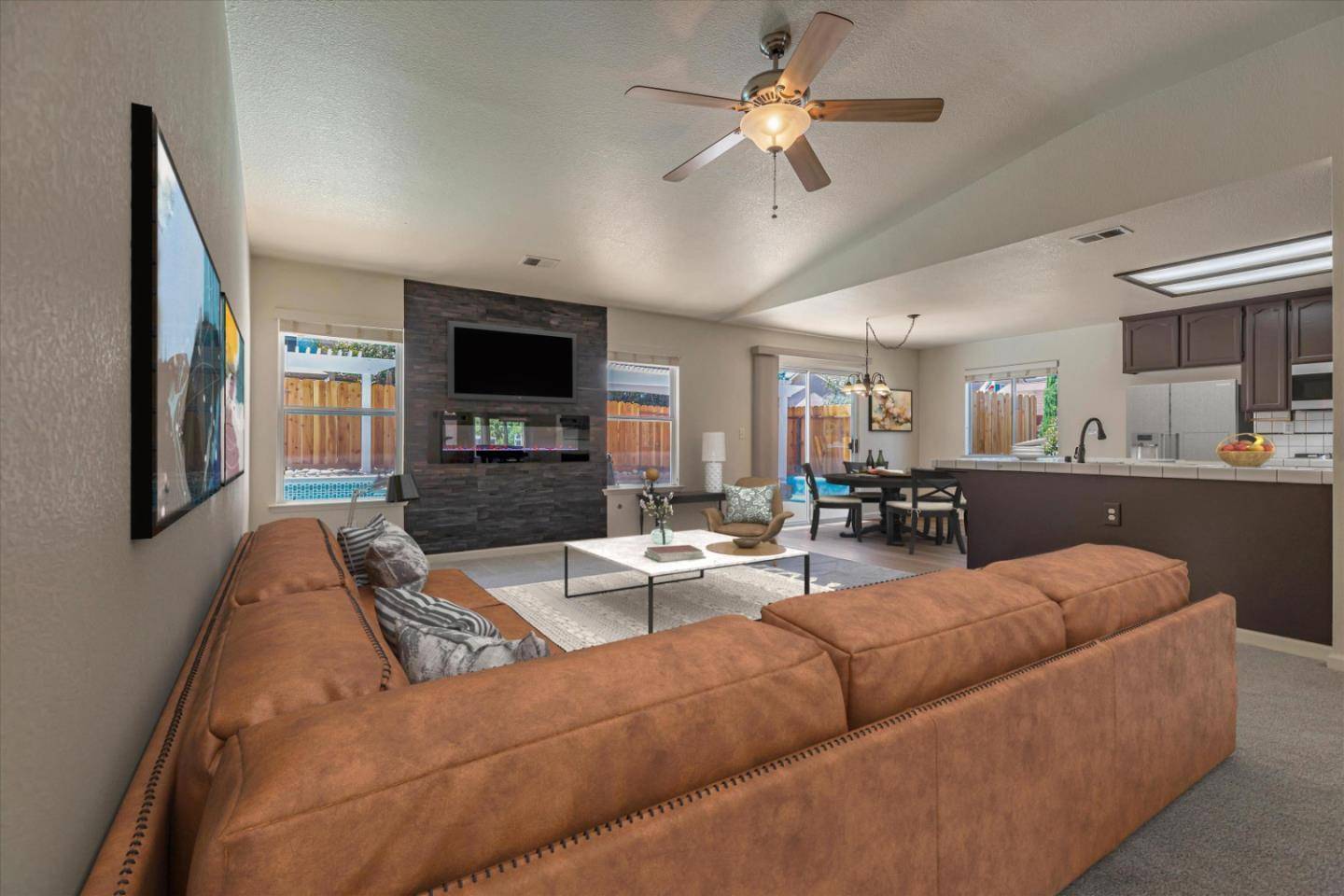 Hollister, CA 95023,2161 Teakwood CT