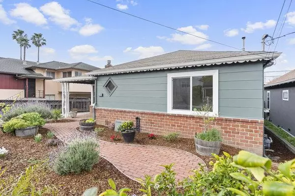 Oakland, CA 94619,4363 Albert ST