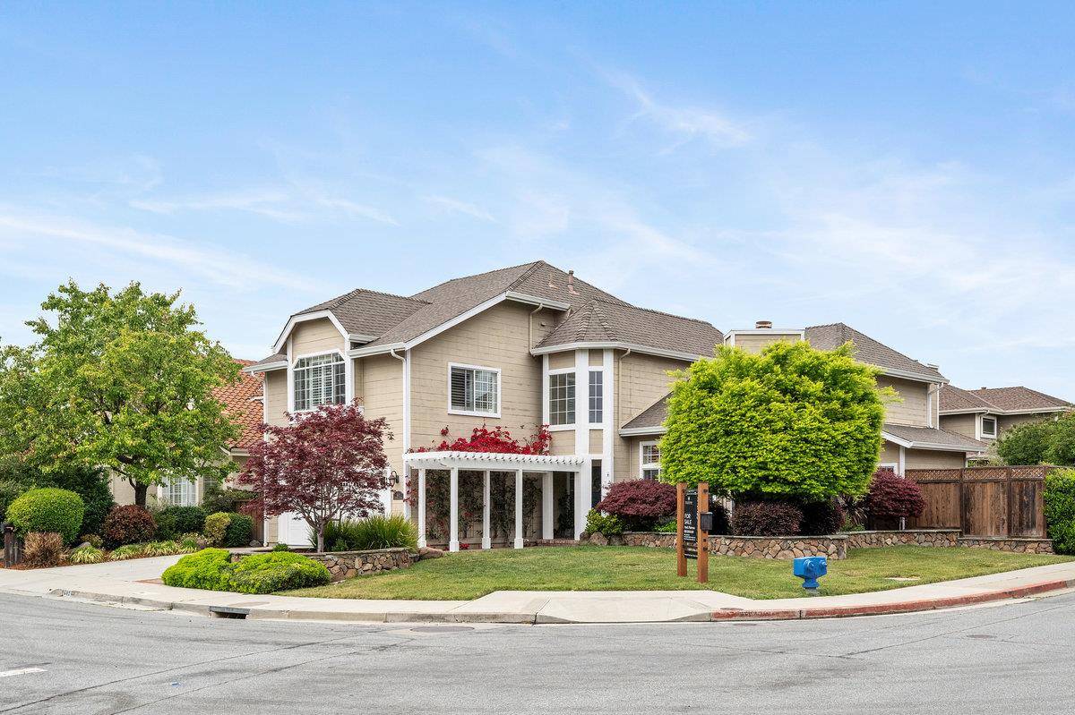 602 Harbor Colony CT, Redwood City, CA 94065