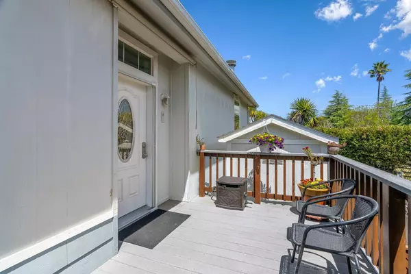 Scotts Valley, CA 95066,444 Whispering Pines 130