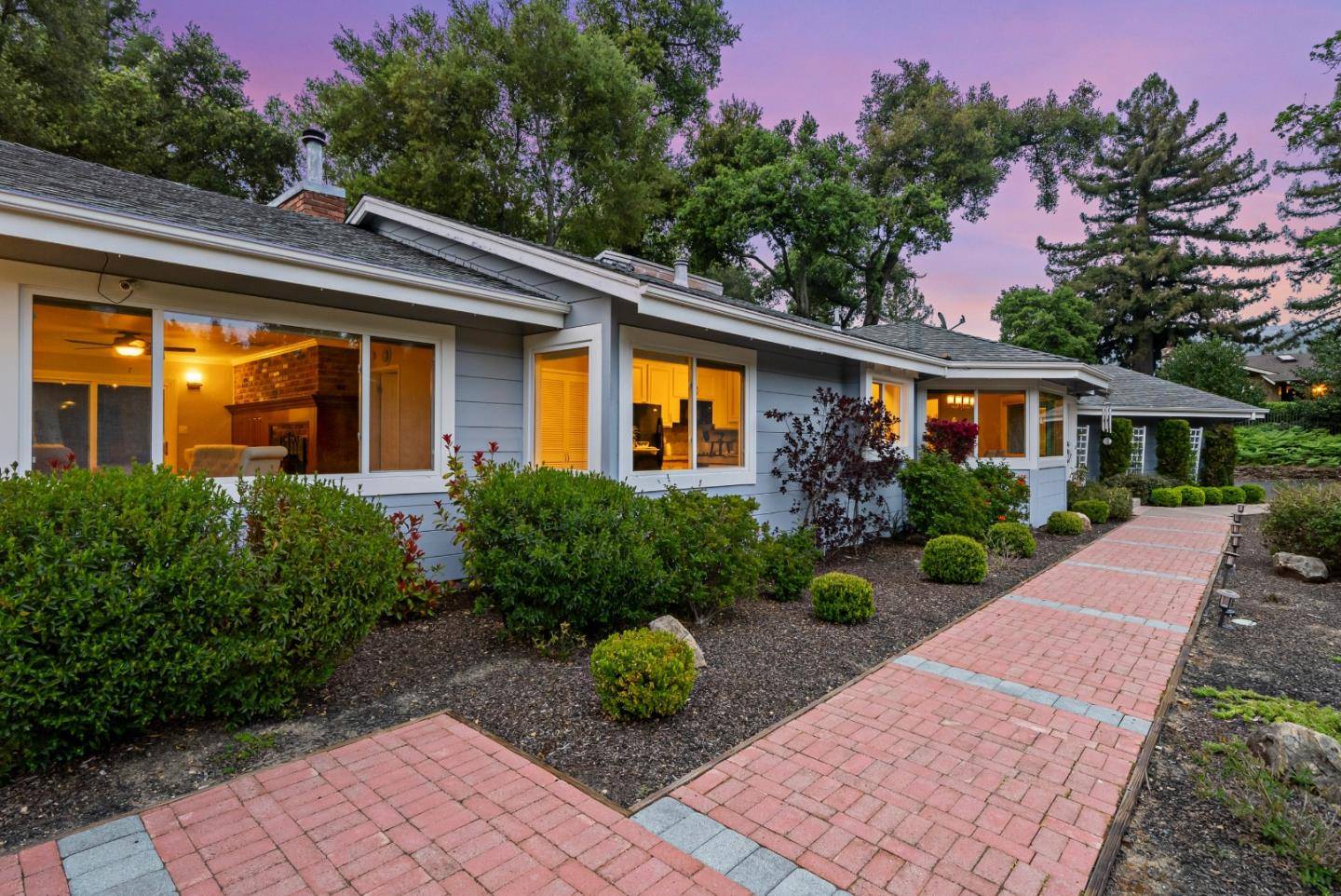 Los Gatos, CA 95033,18301 Idylwild RD
