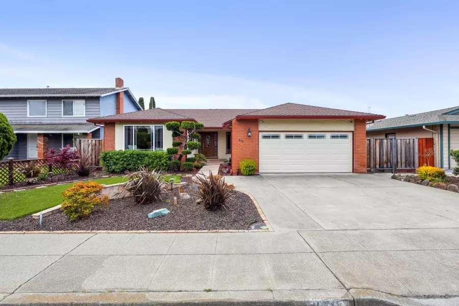 858 Chrysopolis DR, Foster City, CA 94404