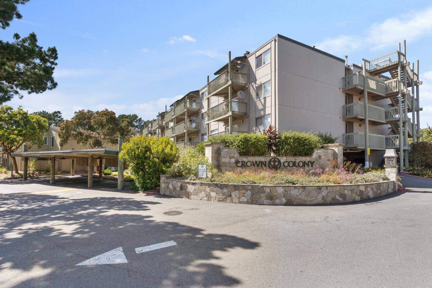 Daly City, CA 94015,359 Half Moon LN 113