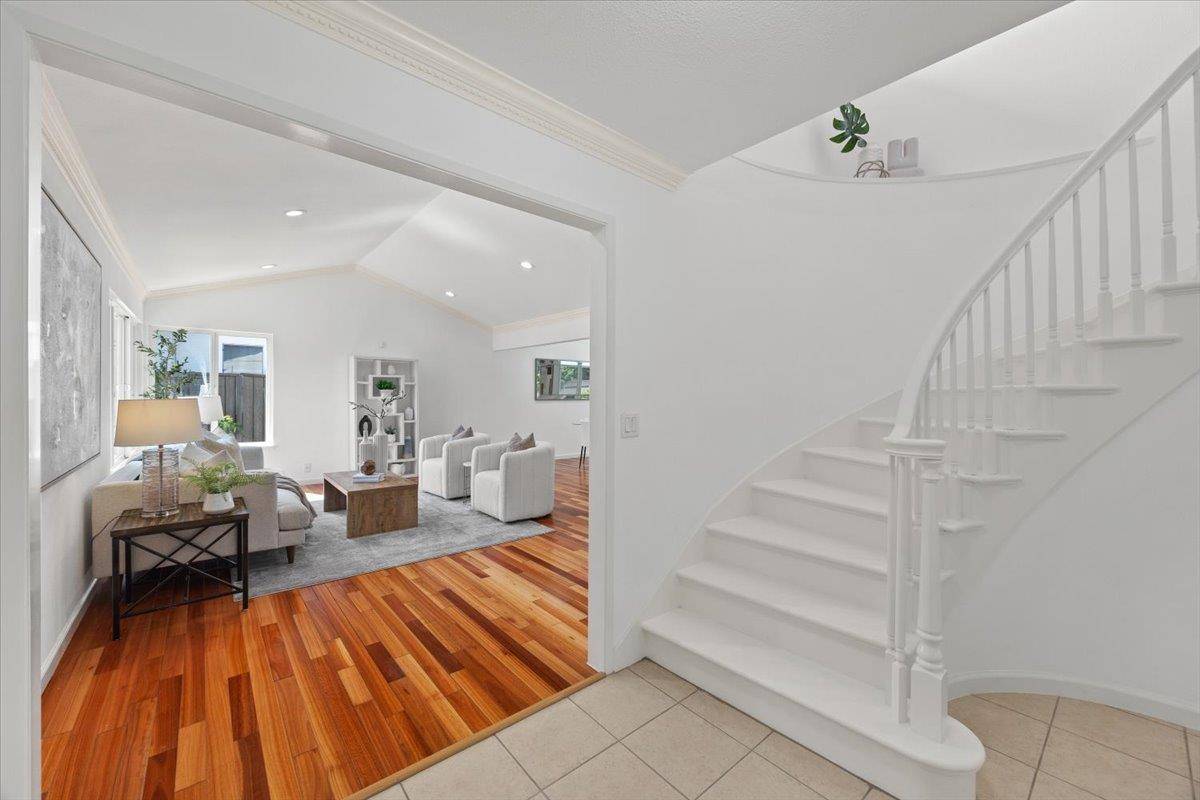 Cupertino, CA 95014,21547 Rosario AVE
