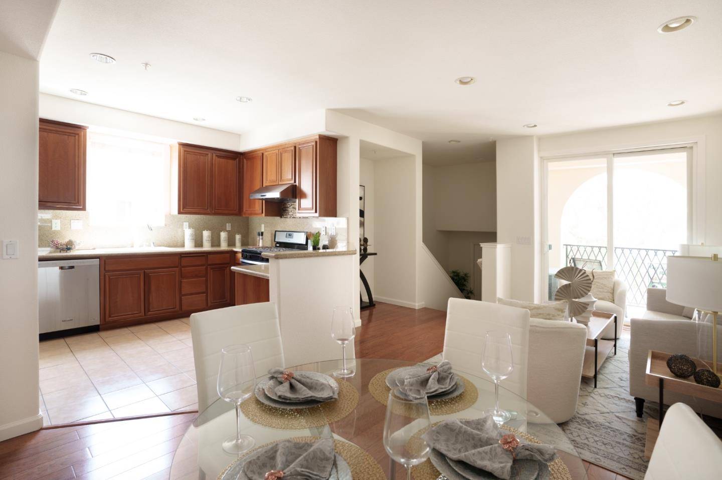 Milpitas, CA 95035,776 Hammond WAY