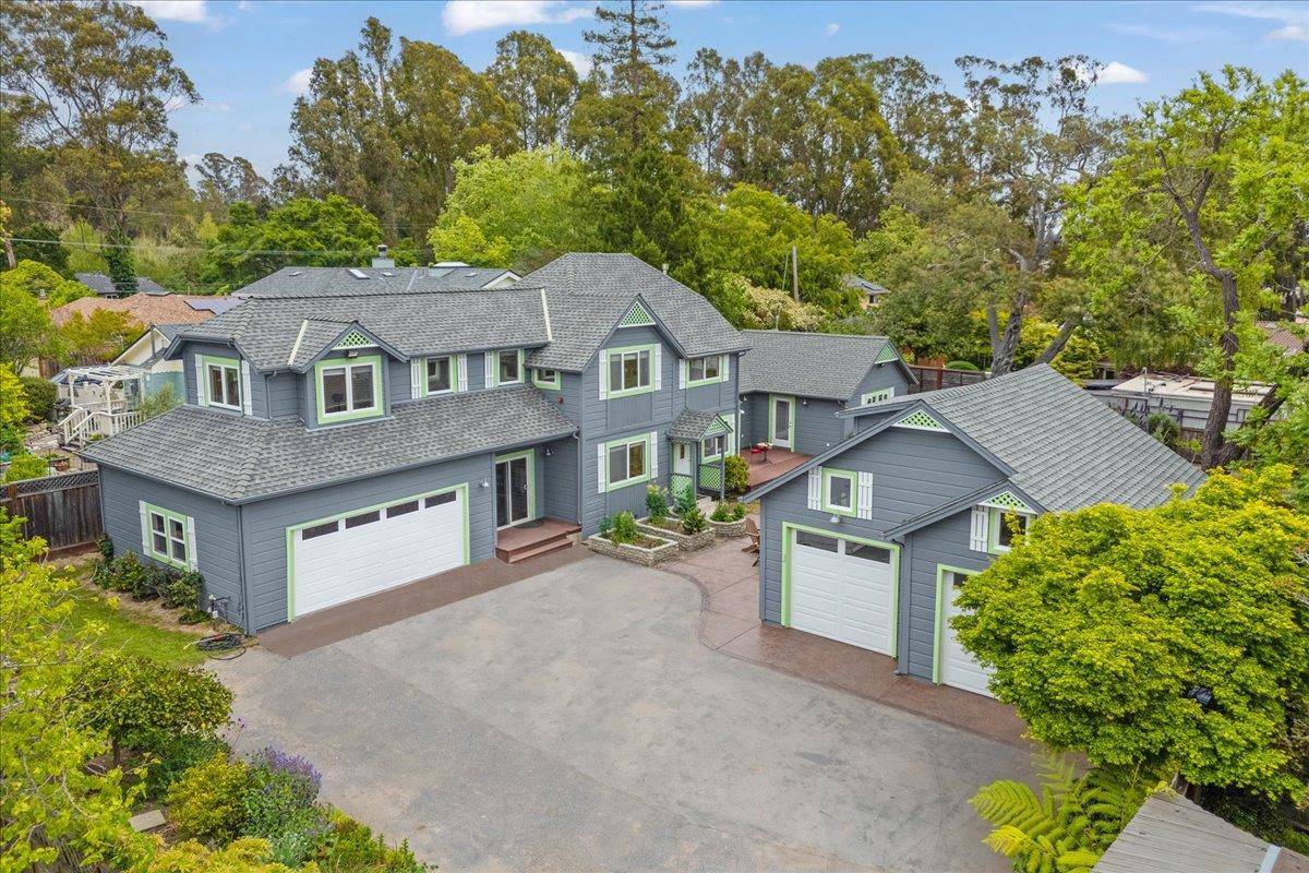 334 Park WAY, Santa Cruz, CA 95062
