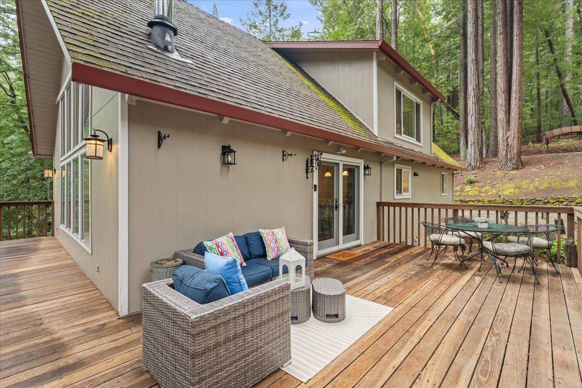 Los Gatos, CA 95033,24760 Highland WAY