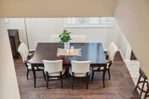 Scotts Valley, CA 95066,206 Gold CT