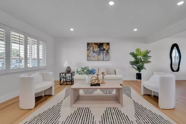 1518 Day AVE A, San Mateo, CA 94403