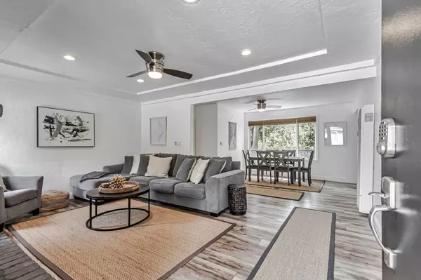 Scotts Valley, CA 95066,440 Tabor DR