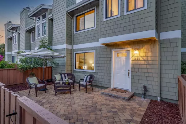 Los Gatos, CA 95032,283 De Soto DR