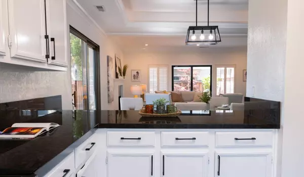 Foster City, CA 94404,801 Ram LN