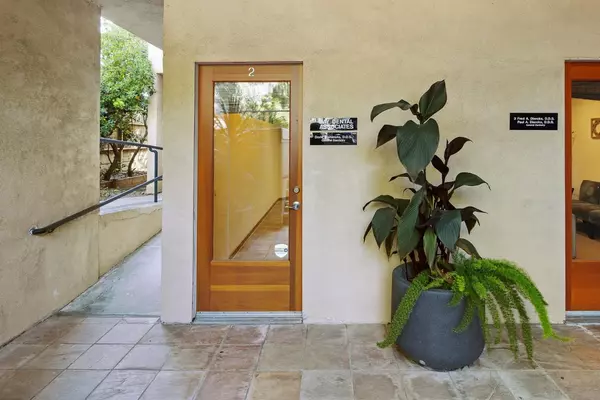 San Mateo, CA 94401,320 N San Mateo DR 2