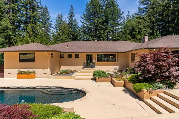 Soquel, CA 95073,140 Echo Ridge LN