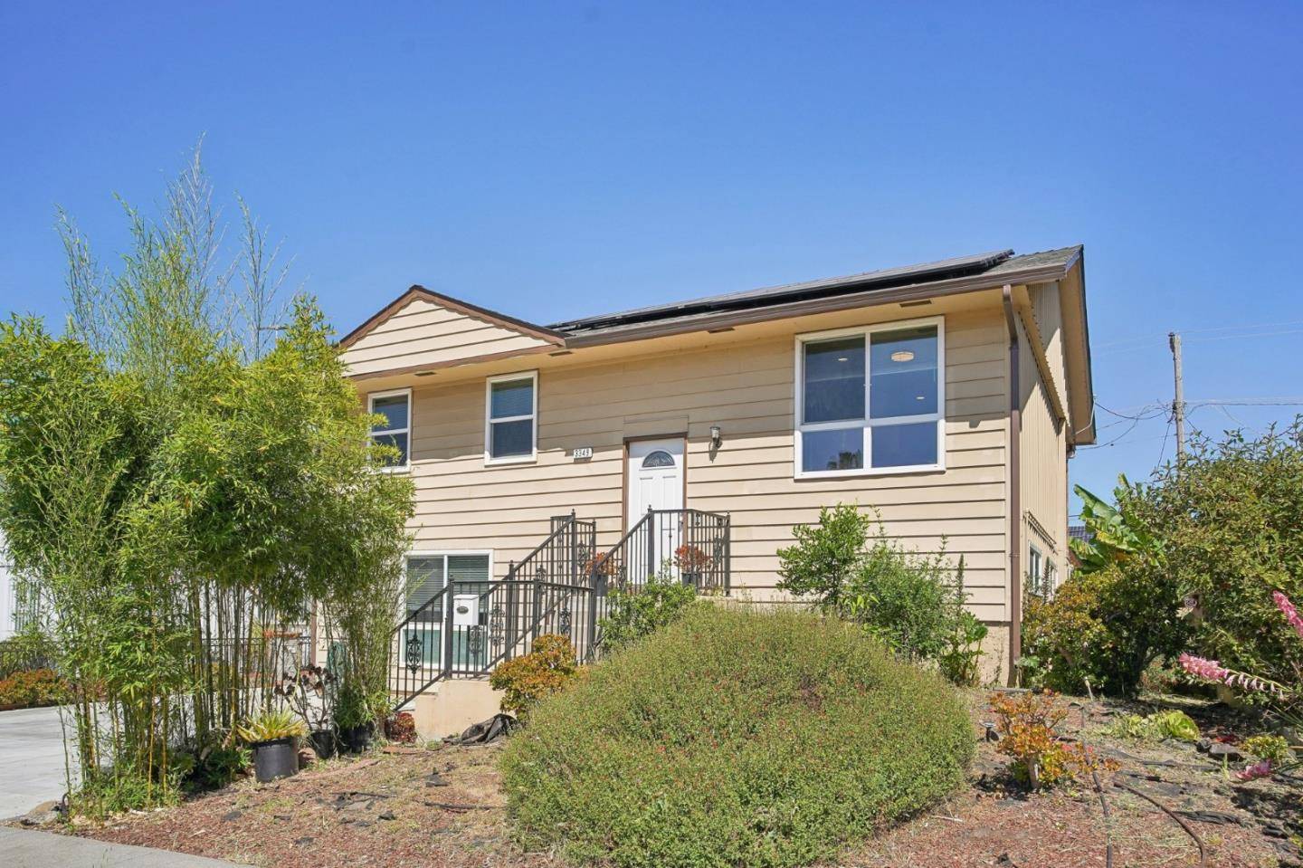 3349 Aramis DR, San Jose, CA 95127