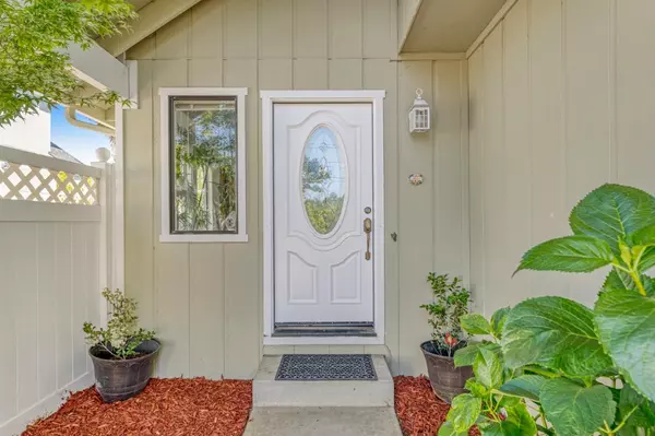 Aptos, CA 95003,106 Madeline DR