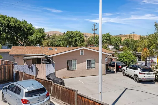 Milpitas, CA 95035,1549 Jupiter WAY