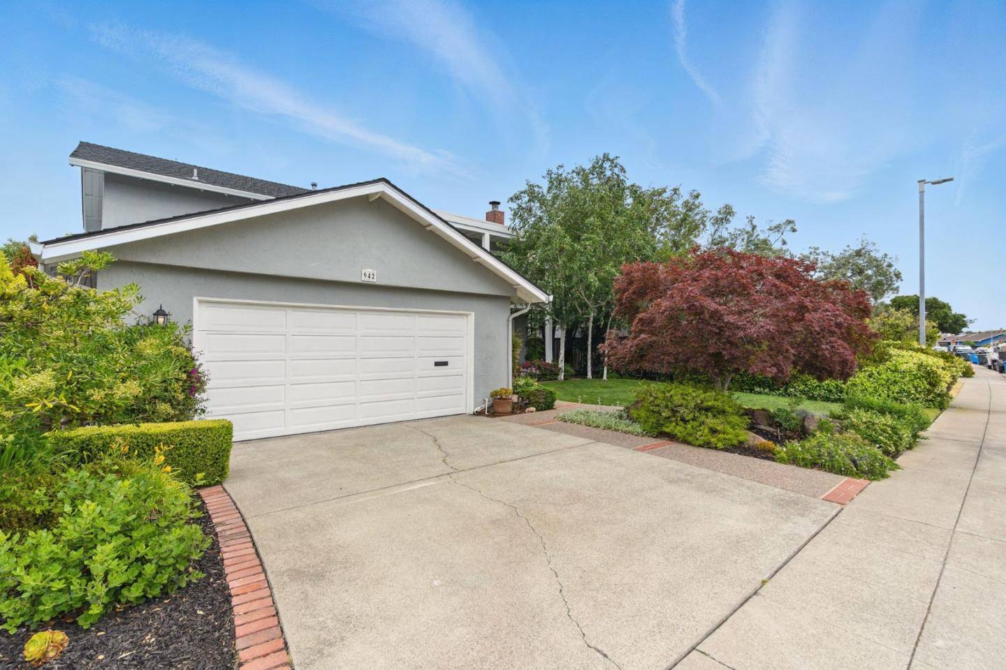 Foster City, CA 94404,942 Constitution DR