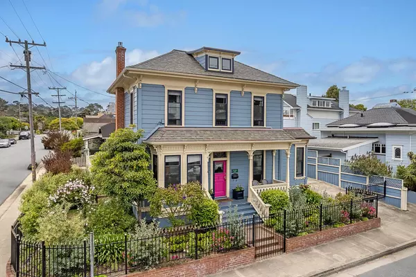 543 Spruce AVE, Pacific Grove, CA 93950