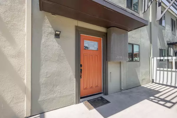 Foster City, CA 94404,3206 Admiralty LN