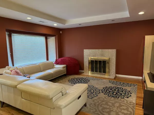 Santa Clara, CA 95051,3451 Flora Vista AVE