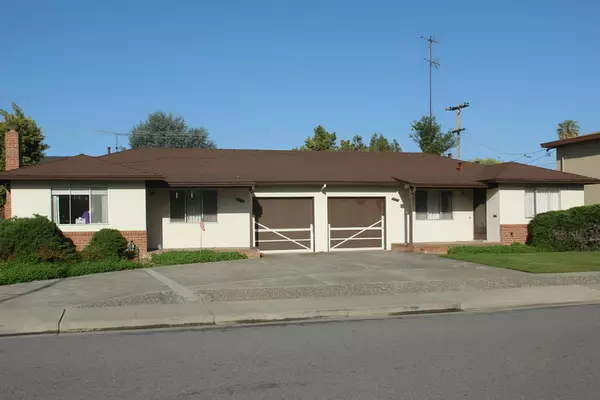 411 Dunster DR, Campbell, CA 95008