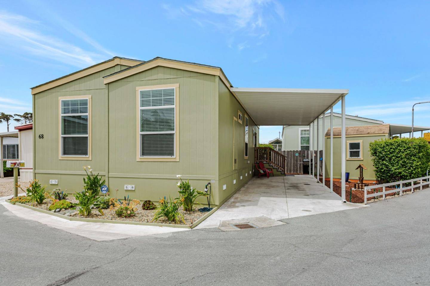 Marina, CA 93933,356 Reservation RD 68