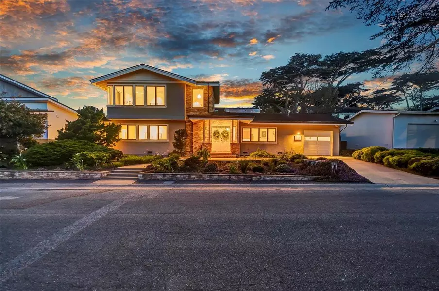 1037 Shell AVE, Pacific Grove, CA 93950