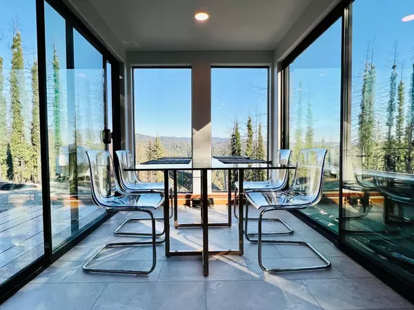 Boulder Creek, CA 95006,518 Container WAY