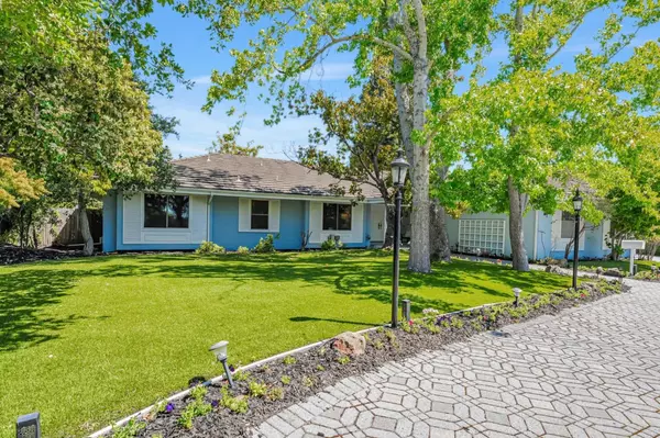 Hillsborough, CA 94010,937 Parrott DR