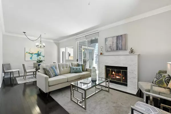 Redwood Shores, CA 94065,425 Cork Harbour CIR G