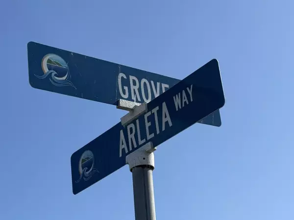 Half Moon Bay, CA 94019,0 Grove ST