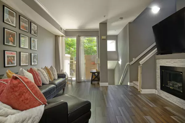 San Jose, CA 95138,1021 Chagall WAY