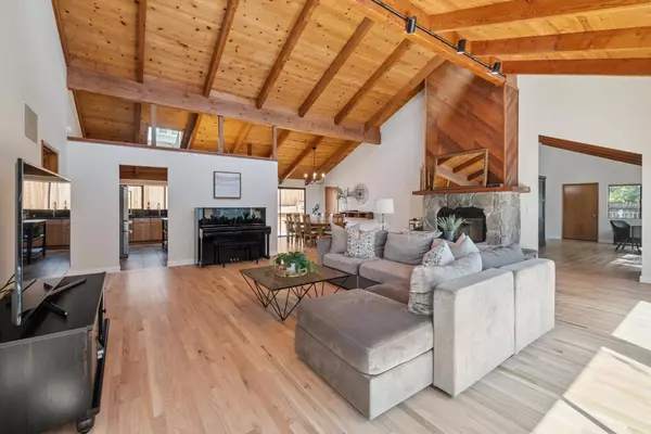 Scotts Valley, CA 95066,110 Kirkorian CT