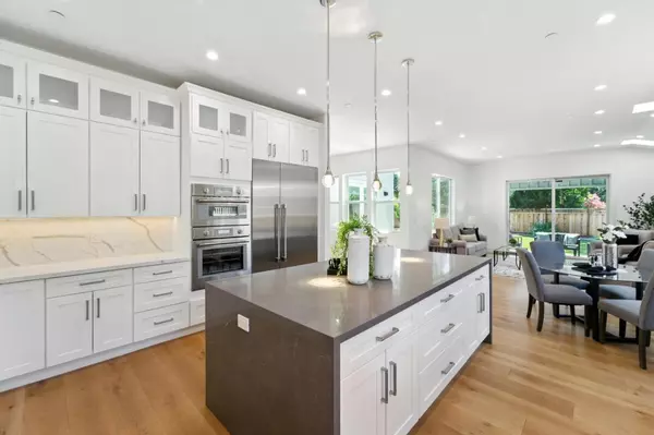 Campbell, CA 95008,229 Budd AVE