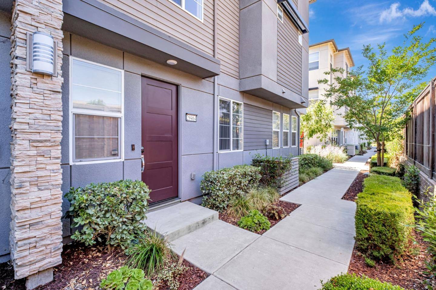 Hayward, CA 94544,29464 Urbia WAY