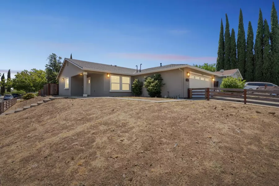 61 Galleon WAY, Pittsburg, CA 94565