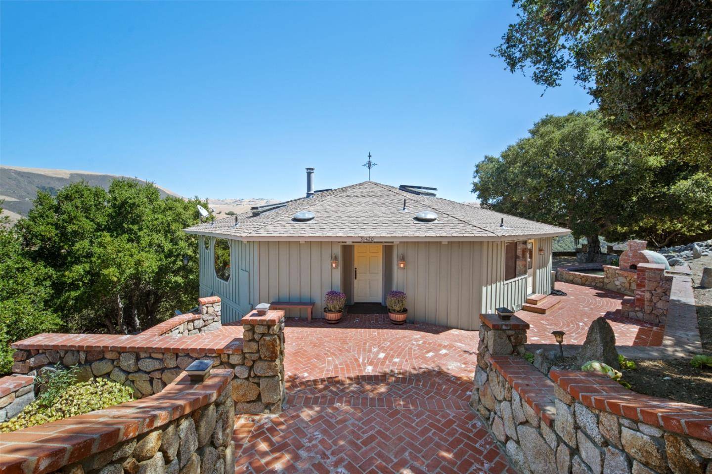 Carmel Valley, CA 93924,31420 Via La Naranga