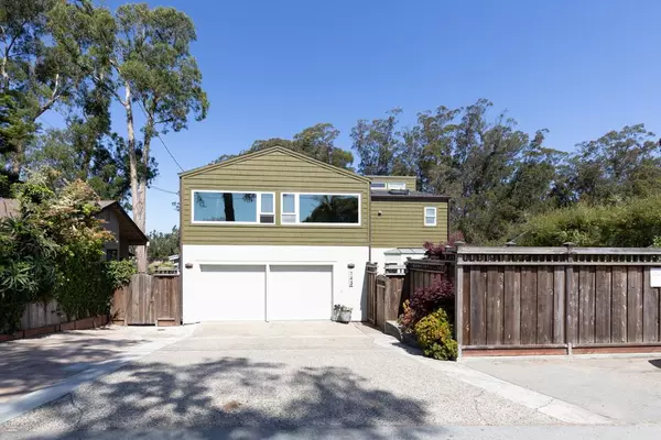 Santa Cruz, CA 95062,143 Moran WAY