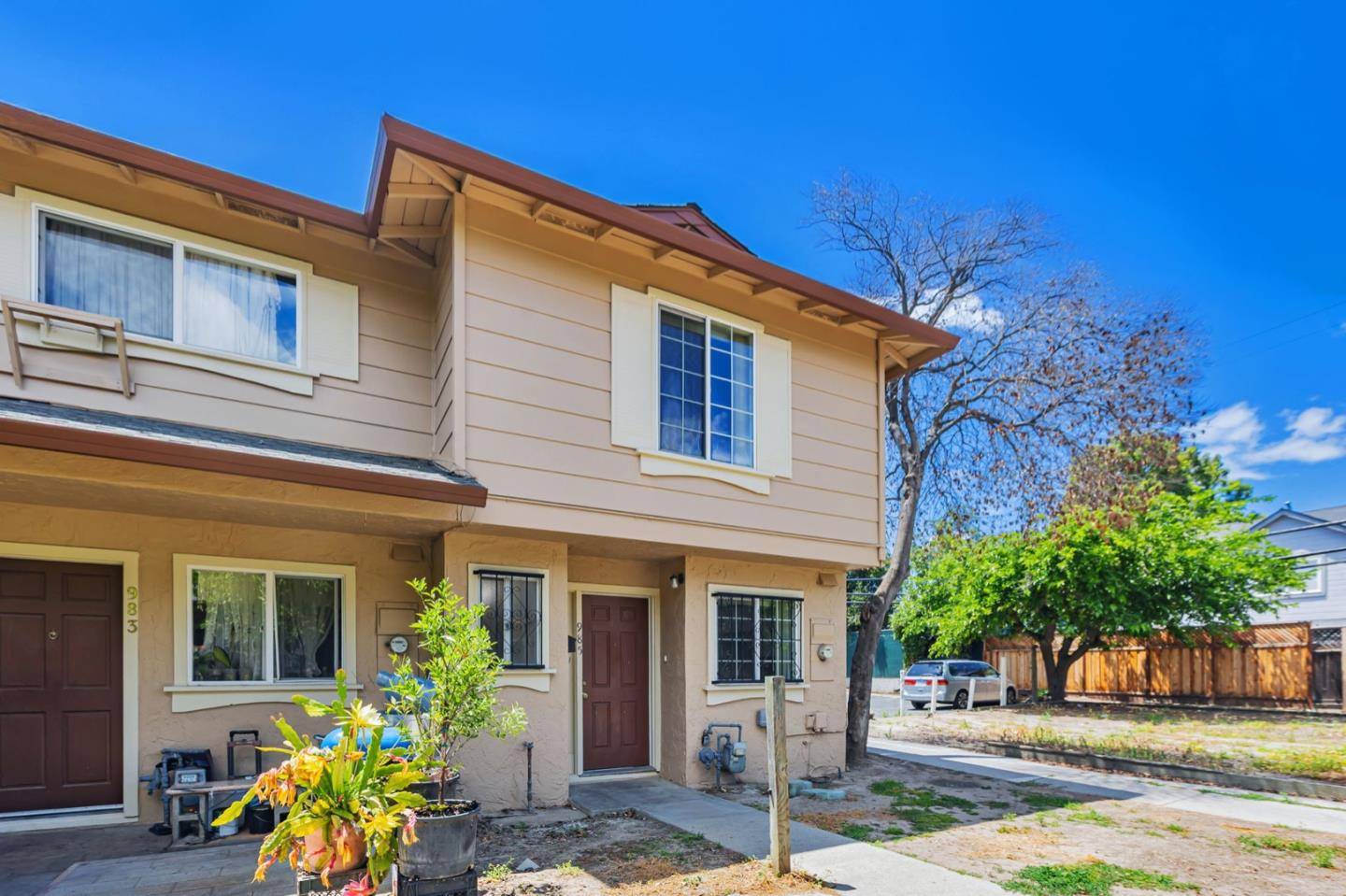 San Jose, CA 95122,985 Bellhurst AVE