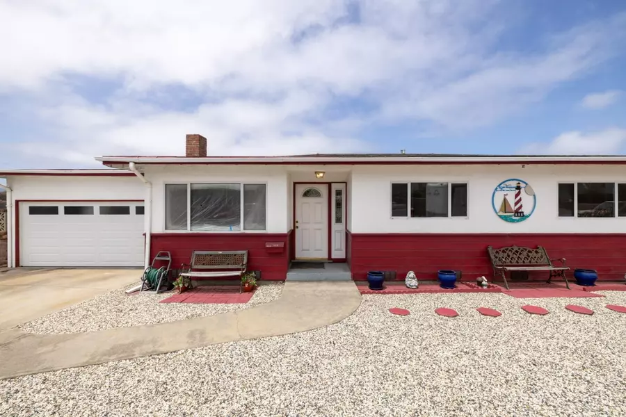 1609 Soto ST, Seaside, CA 93955