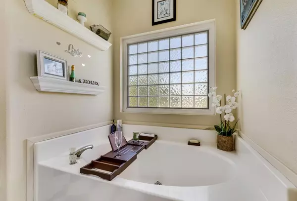 Scotts Valley, CA 95066,444 Whispering Pines DR 18