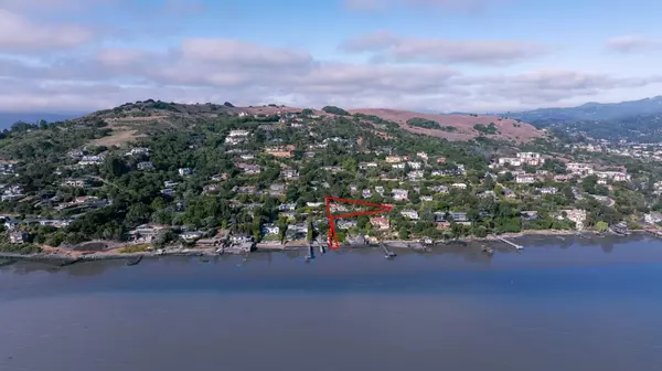 Belvedere Tiburon, CA 94920,4980 Paradise DR