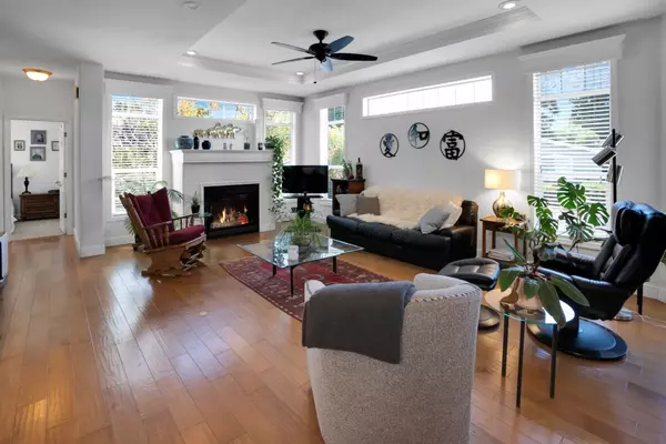 Aptos, CA 95003,6 PRIMROSE 6