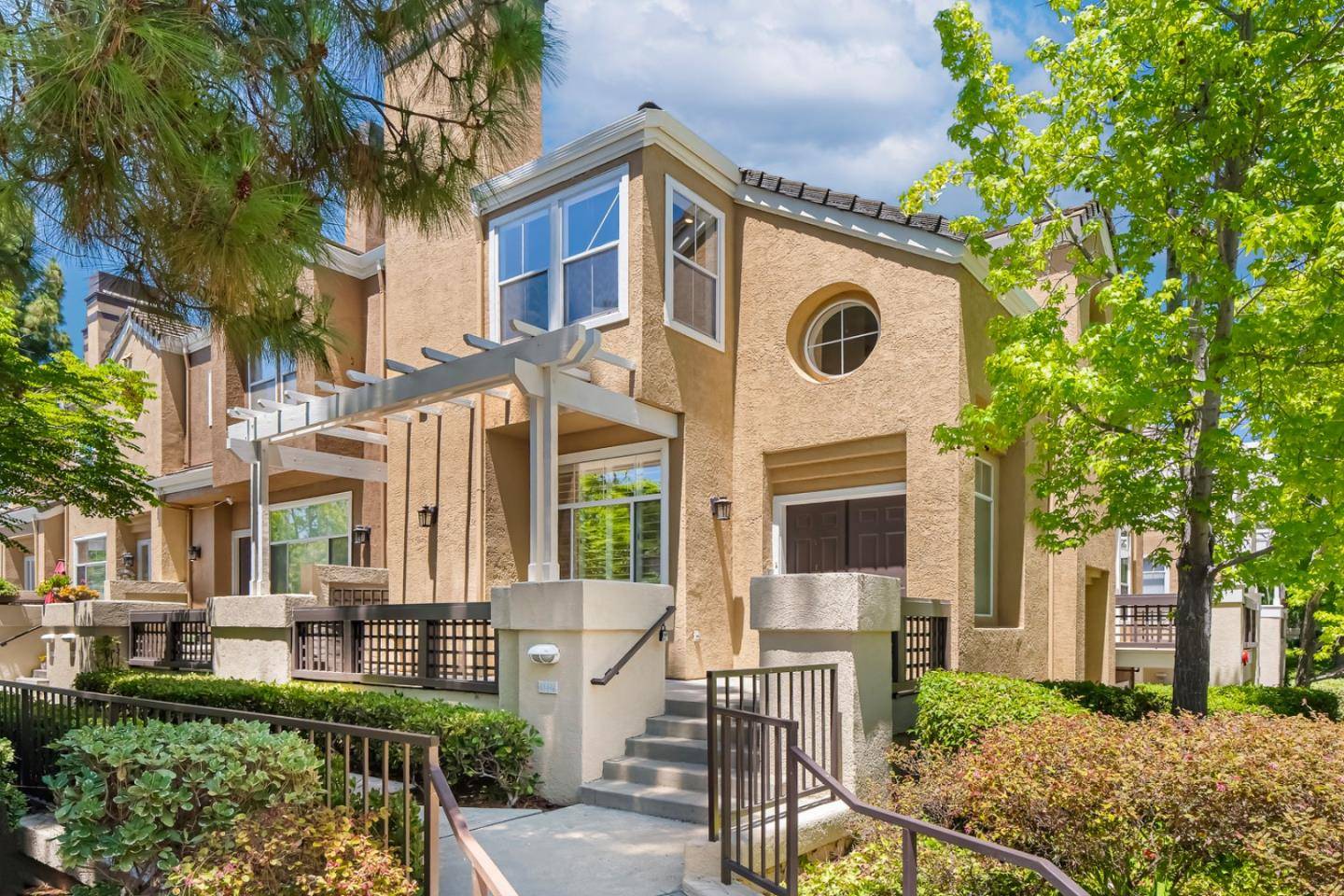 434 Camille CIR 16, San Jose, CA 95134